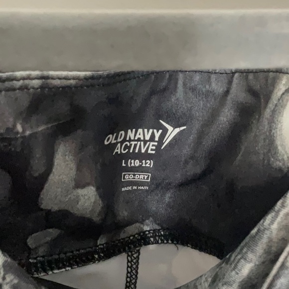 Girl’s Old Navy Active Shorts Size Large (10-12) - Picture 7 of 7